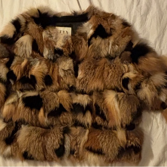 The Jetset Diaries Elegant short calico genuine fox patchwork fur & leather coat - Picture 3 of 16